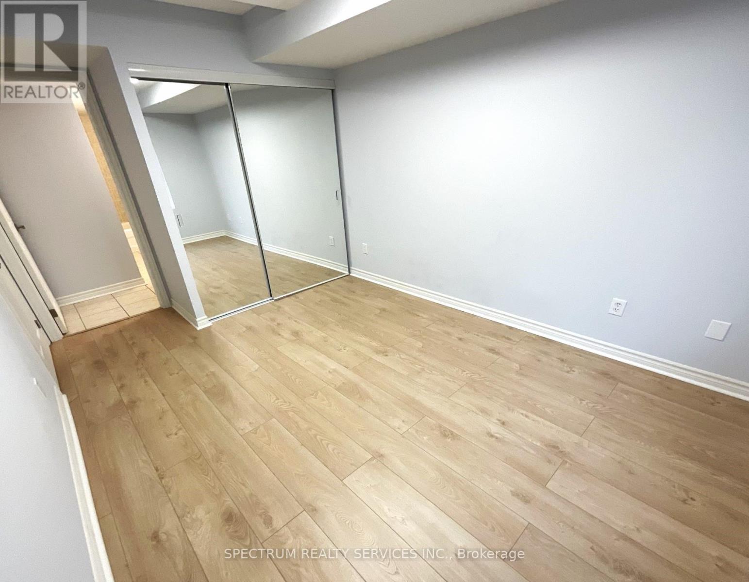 2162 - 95 George Appleton Way, Toronto (Downsview-Roding-Cfb), Ontario  M3M 0A2 - Photo 11 - W9233962