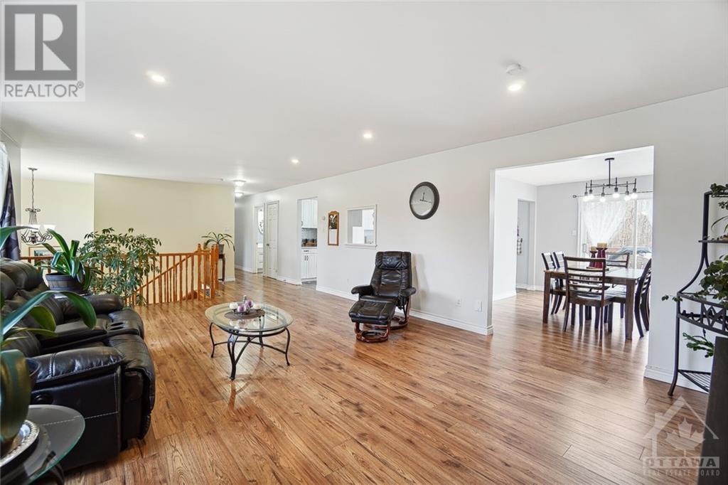 259 Golf Club Road, Smiths Falls, Ontario  K7A 4S5 - Photo 6 - 1405160