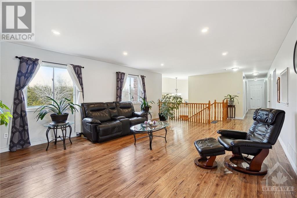 259 Golf Club Road, Smiths Falls, Ontario  K7A 4S5 - Photo 7 - 1405160