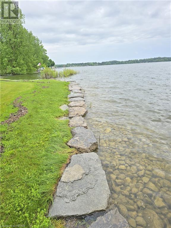 554 Road 5 S, Conestogo Lake, Ontario  N0G 1P0 - Photo 16 - 40625280