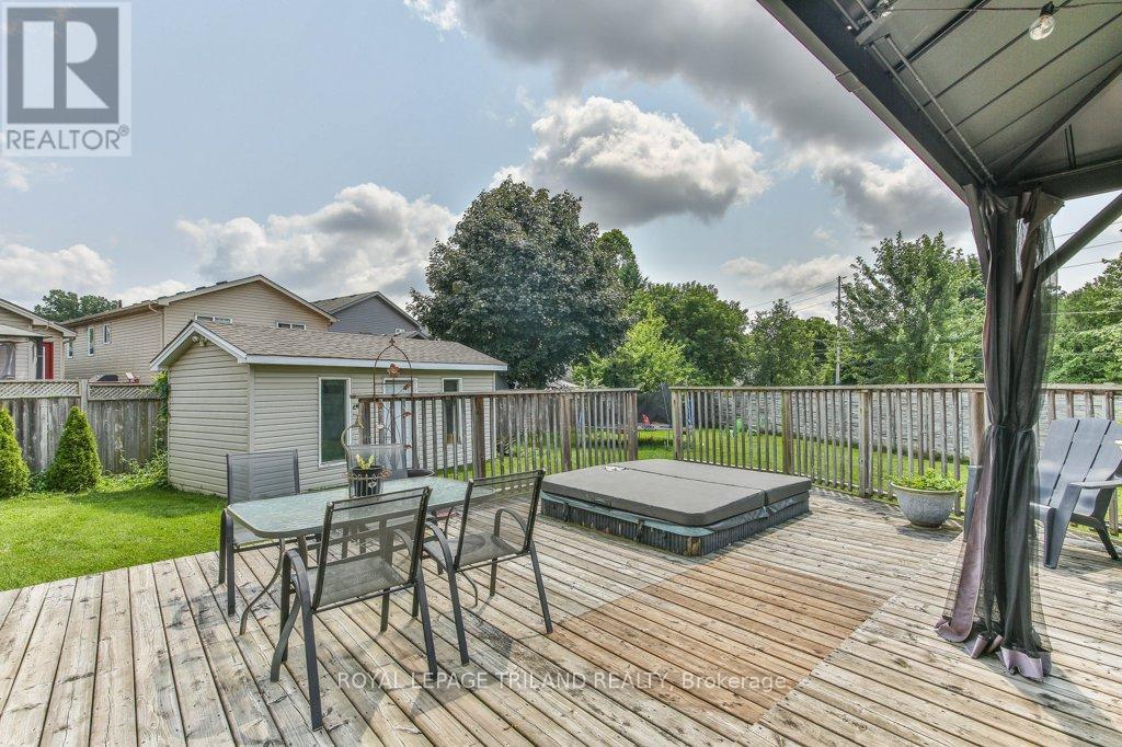 115 Loggers Grove, London, Ontario  N5W 6G5 - Photo 39 - X9234149