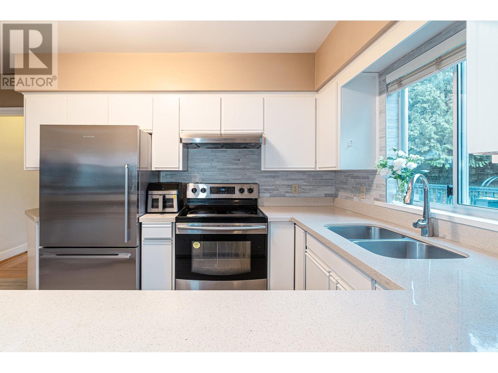 6812 Arbutus Street, Vancouver, British Columbia  V6P 5S7 - Photo 13 - R2852485