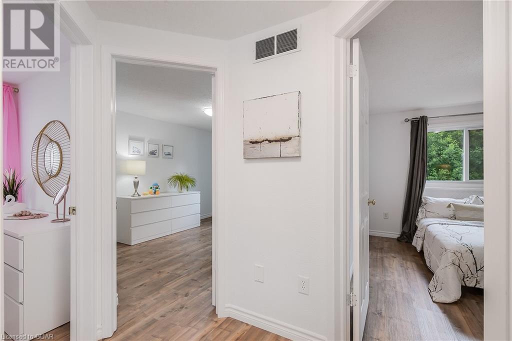 1 Boulder Crescent, Guelph, Ontario  N1G 5A3 - Photo 25 - 40625099