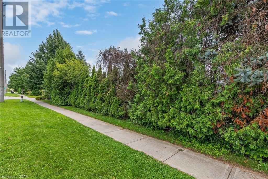 1 Boulder Crescent, Guelph, Ontario  N1G 5A3 - Photo 42 - 40625099