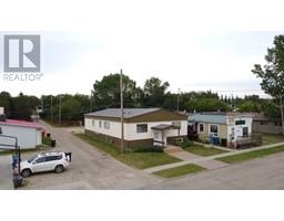 922 2nd Street, beaverlodge, Alberta