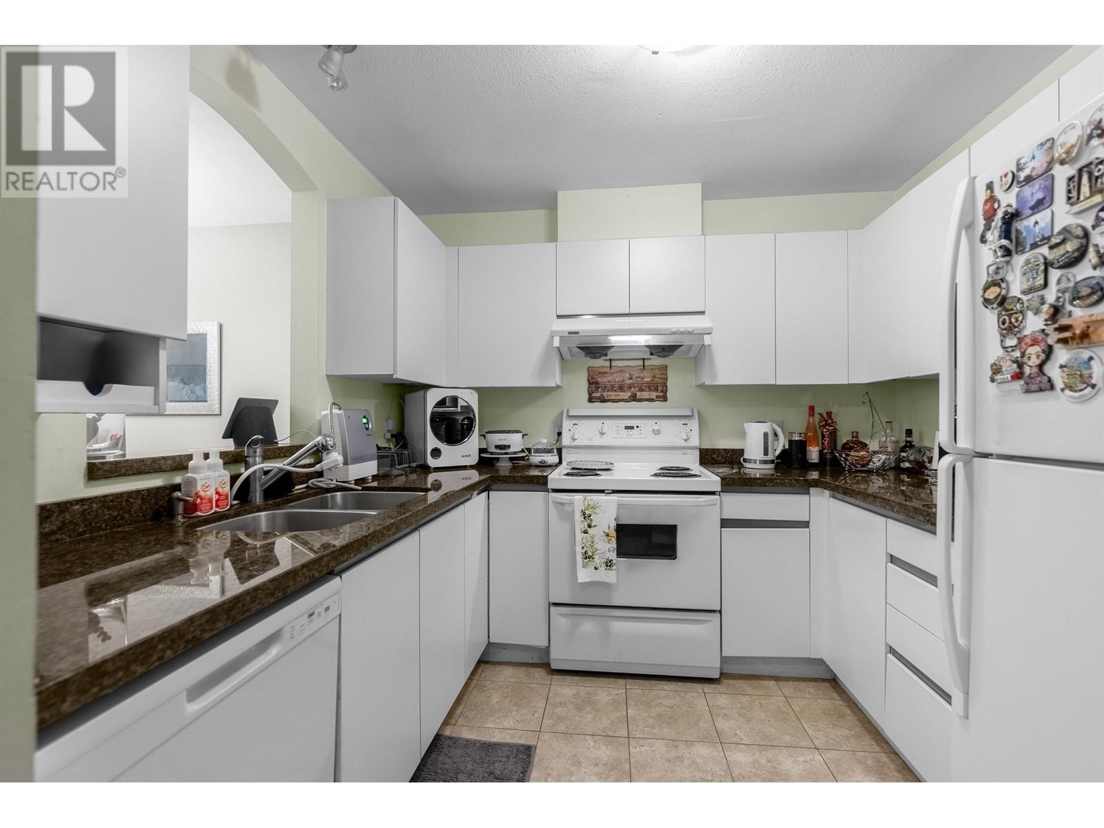 211 8180 Jones Road, Richmond, British Columbia  V6Y 3Z6 - Photo 10 - R2911006