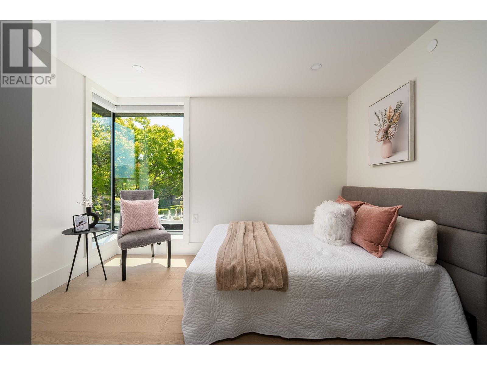 3635 W 14th Avenue, Vancouver, British Columbia  V6R 2W6 - Photo 11 - R2910987