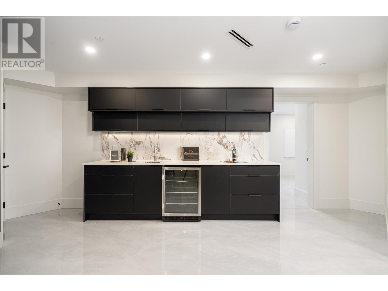 3635 W 14th Avenue, Vancouver, British Columbia  V6R 2W6 - Photo 13 - R2910987