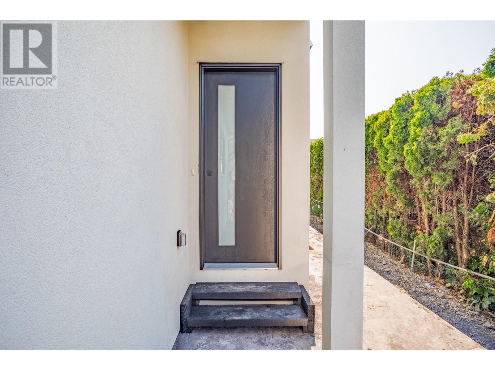 Property at 1948 Hemmerling Court image 5