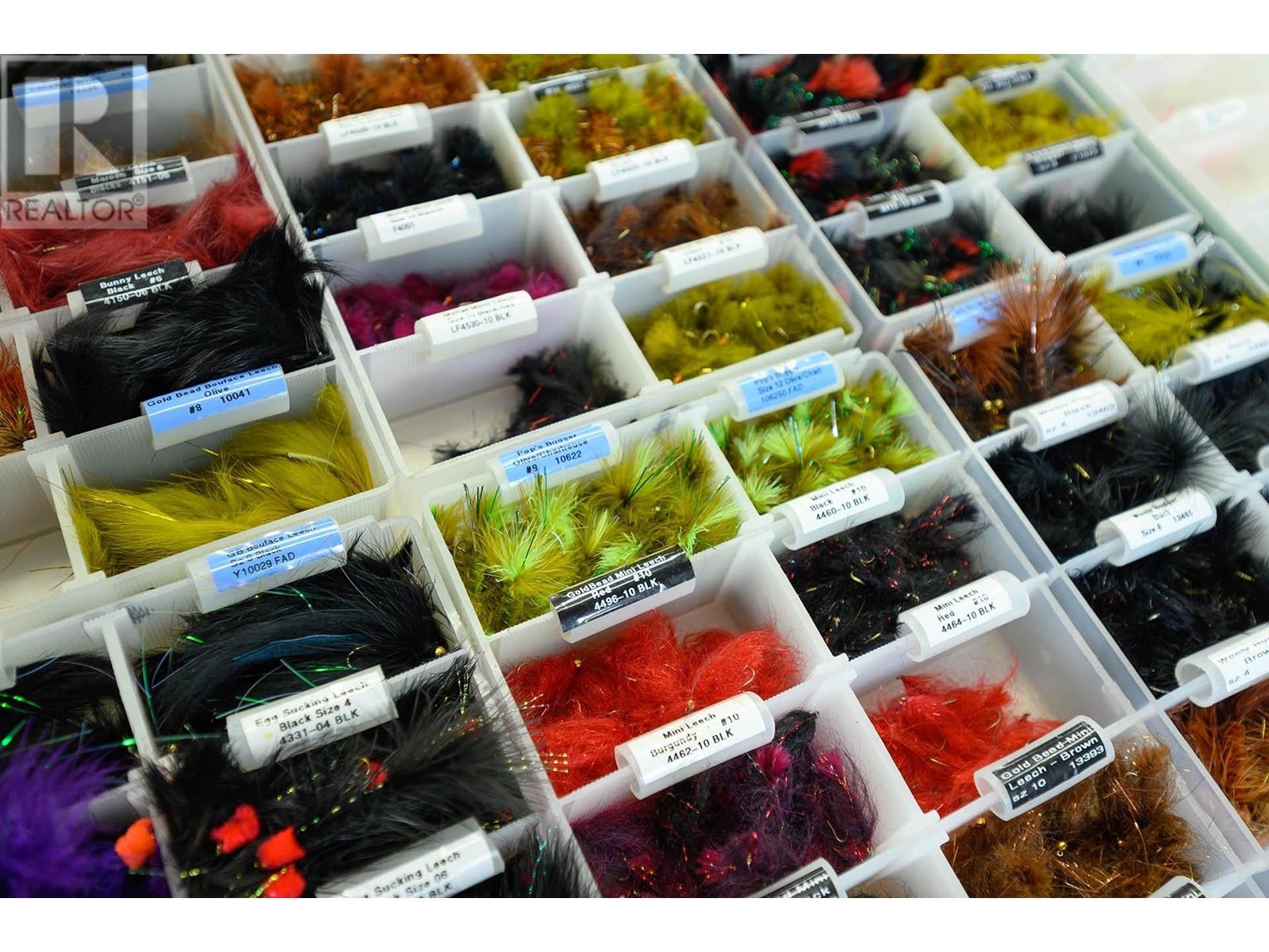 136 Highway 24, Little Fort, British Columbia   - Photo 20 - 180108