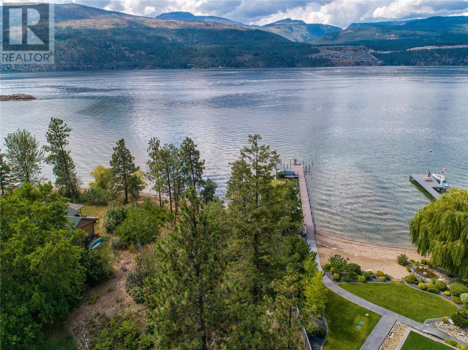 15490 Carrs Landing Road Lake Country Photo 3