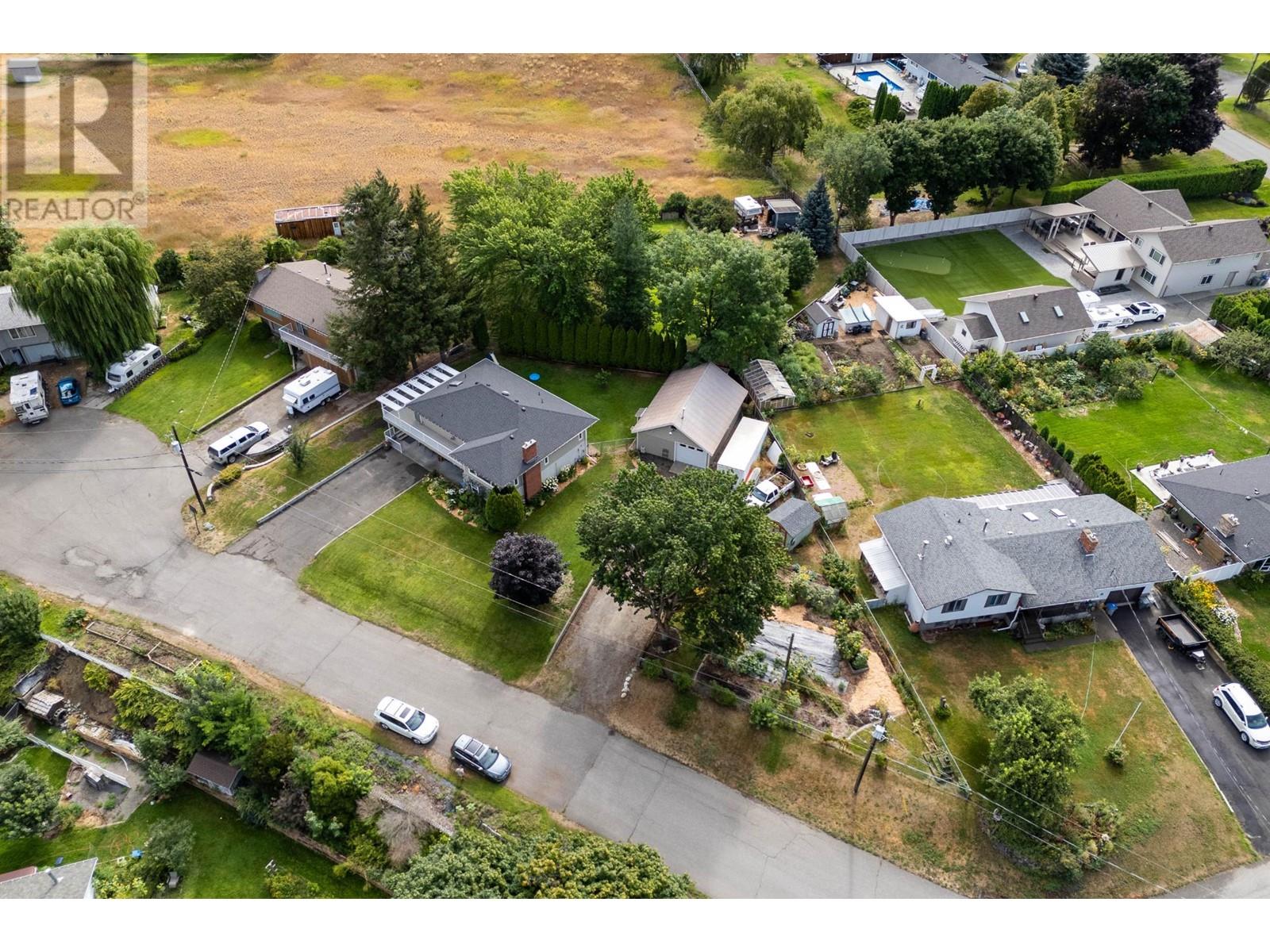 211 Blueberry Place, Kamloops, British Columbia  V2H 1M4 - Photo 40 - 180122