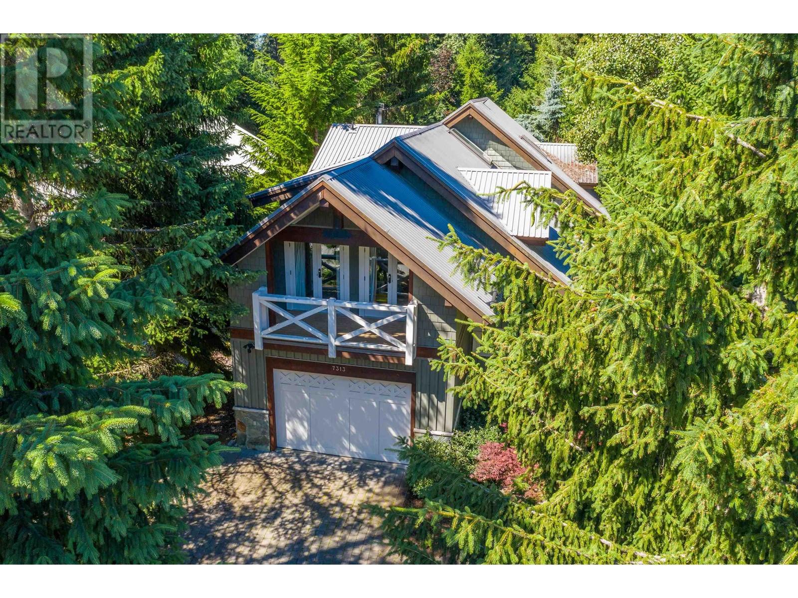 7313 Fitzsimmons Road South, Whistler, British Columbia  V8E 0E5 - Photo 1 - R2911091