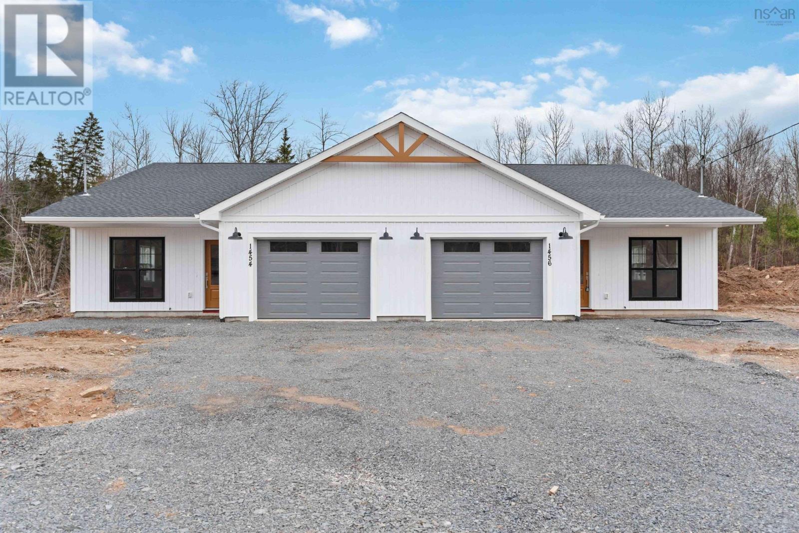 1456 Ashlee Drive, Coldbrook, Nova Scotia  B4R 1A1 - Photo 1 - 202418368