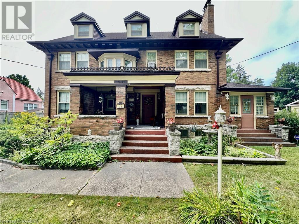 75 10th Street, Hanover, Ontario  N4N 1M9 - Photo 2 - 40627983