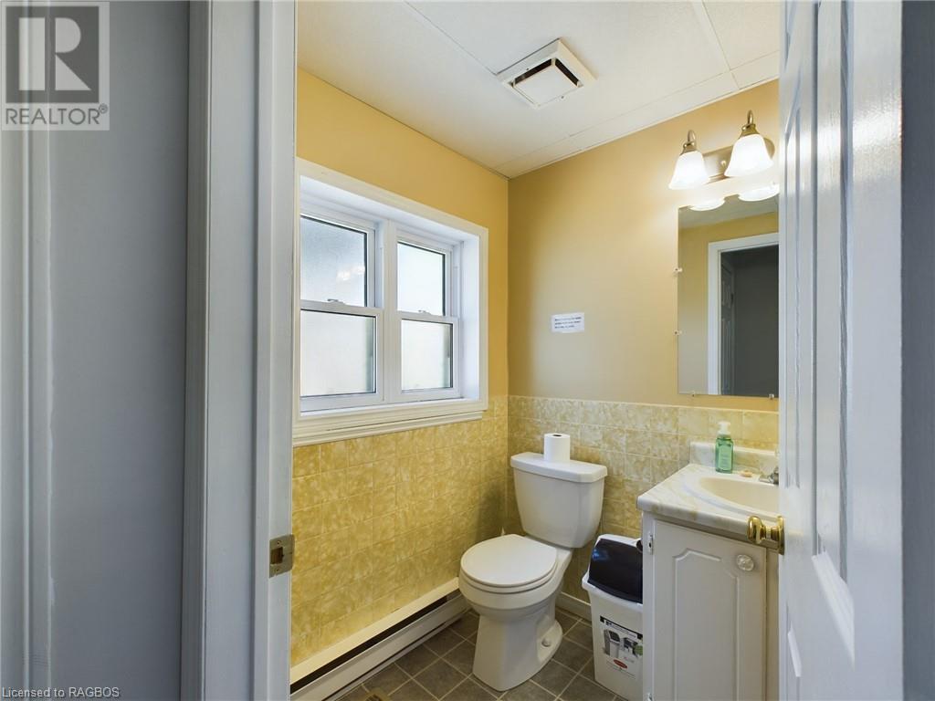 926 Queen Street, Kincardine, Ontario  N2Z 2Y2 - Photo 22 - 40627951