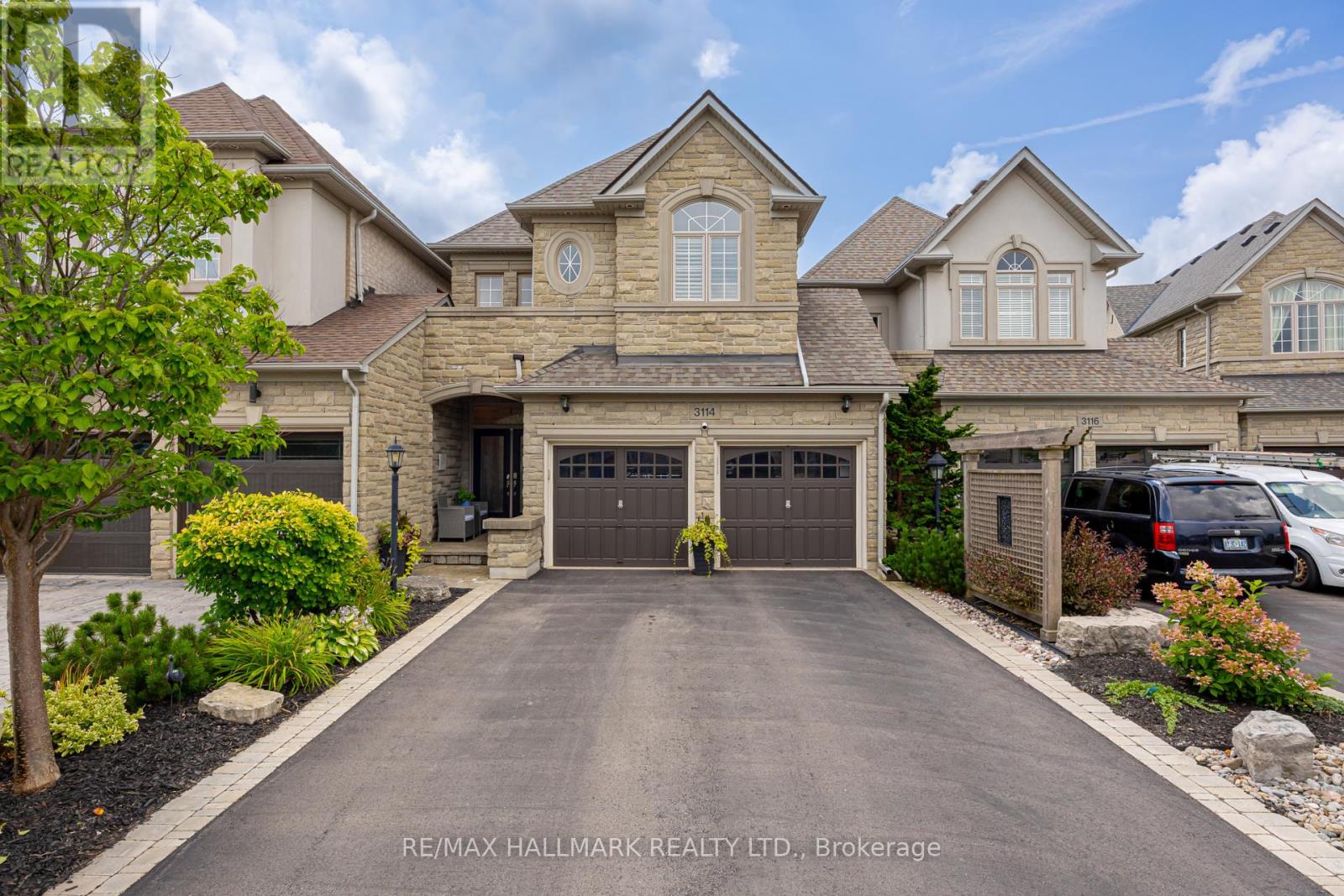 3114 Cardross Court, Oakville (Palermo West), Ontario  L6M 0A1 - Photo 3 - W9234473