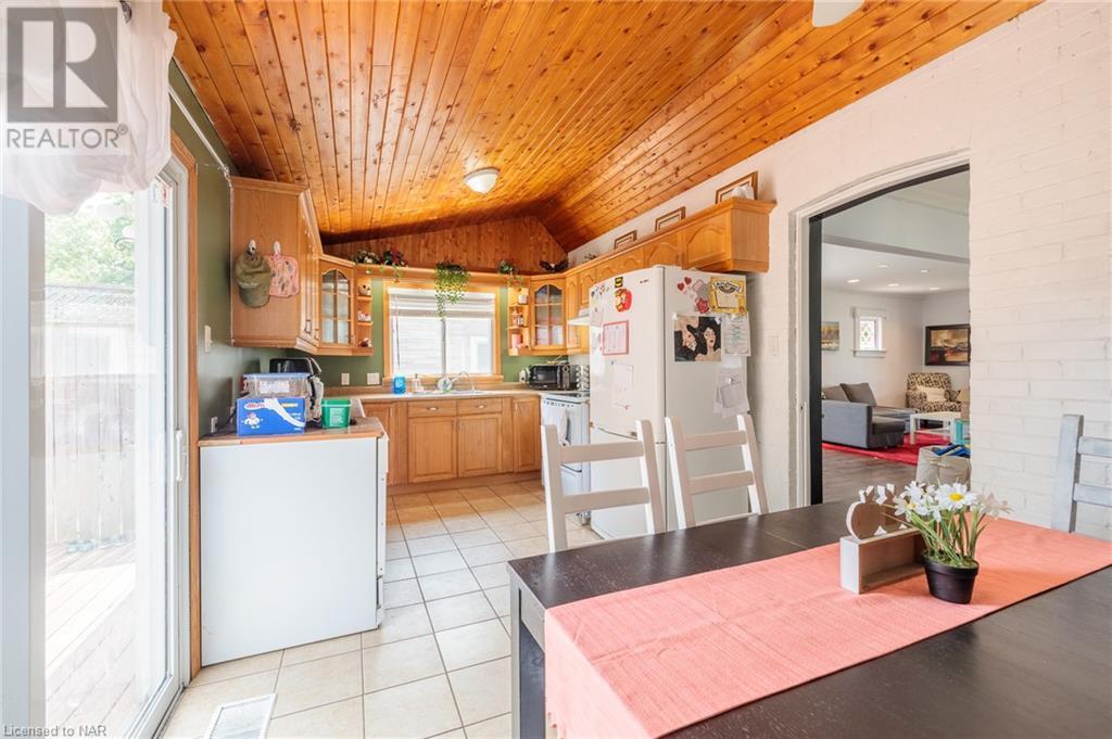 6558 Orchard Avenue, Niagara Falls, Ontario  L2G 4H5 - Photo 14 - 40628116