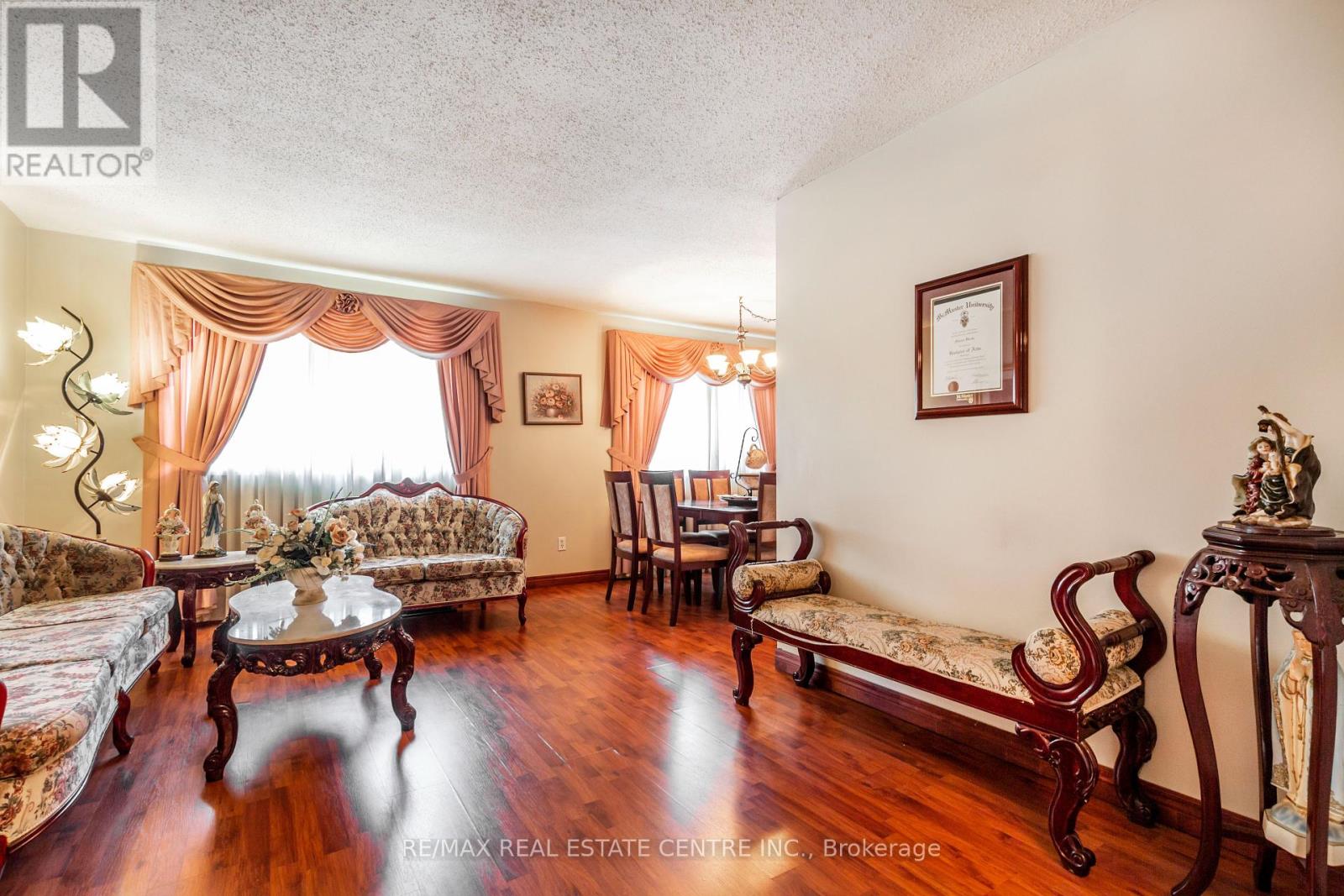 7 Barnicke Drive, Cambridge, Ontario  N3C 3M7 - Photo 6 - X9234699