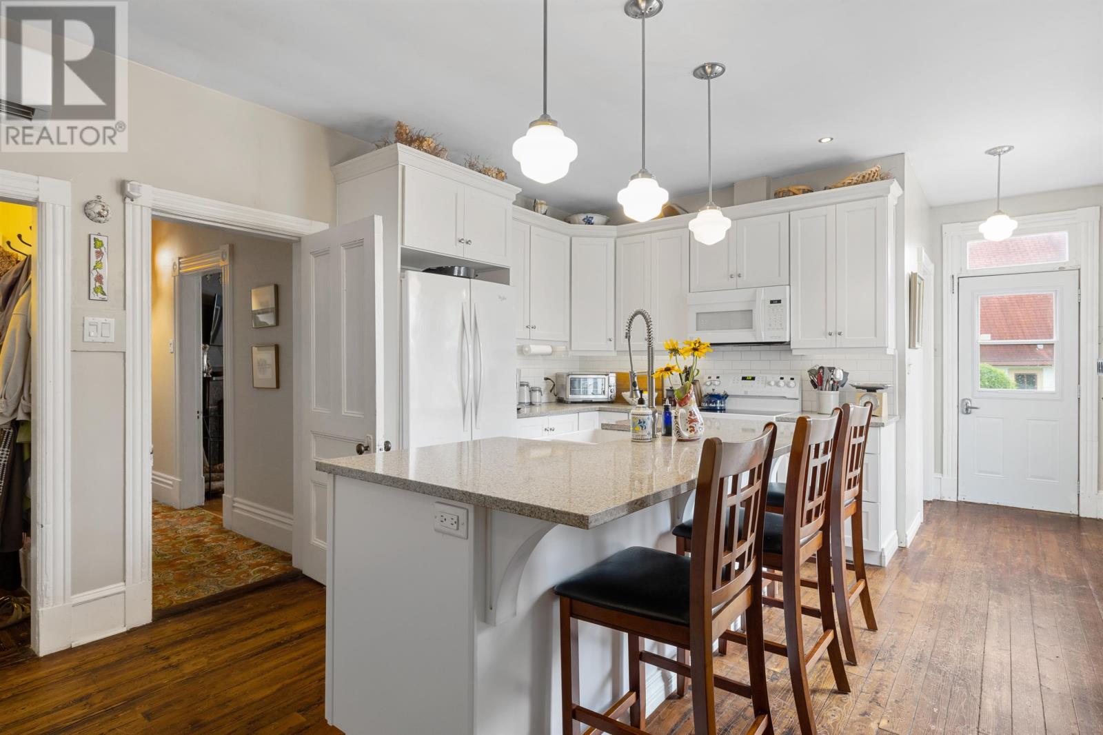 9 East Royalty Road, Georgetown, Prince Edward Island  C0A 1L0 - Photo 18 - 202418386