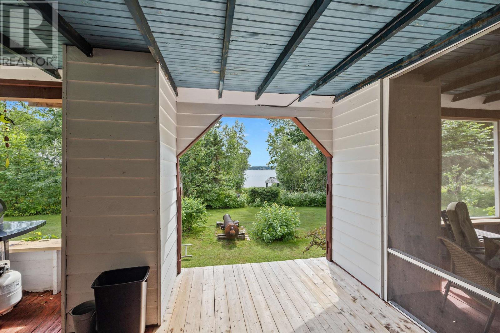 9 East Royalty Road, Georgetown, Prince Edward Island  C0A 1L0 - Photo 49 - 202418386