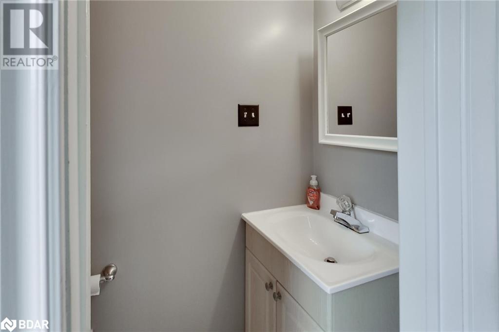 58 Downing Crescent, Barrie, Ontario  L4N 8V6 - Photo 22 - 40626656