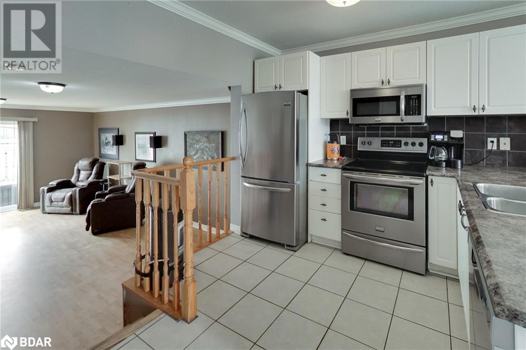 58 Downing Crescent, Barrie, Ontario  L4N 8V6 - Photo 8 - 40626656