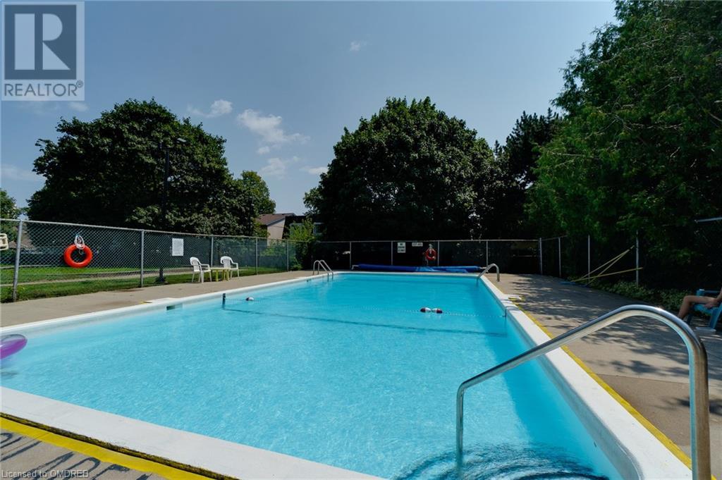 Image of property at 5021 PINEDALE Avenue Unit# 4