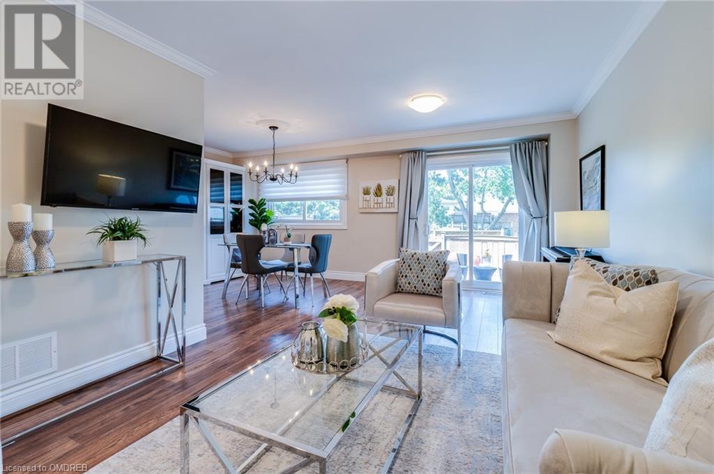 Image of property at 5021 PINEDALE Avenue Unit# 4