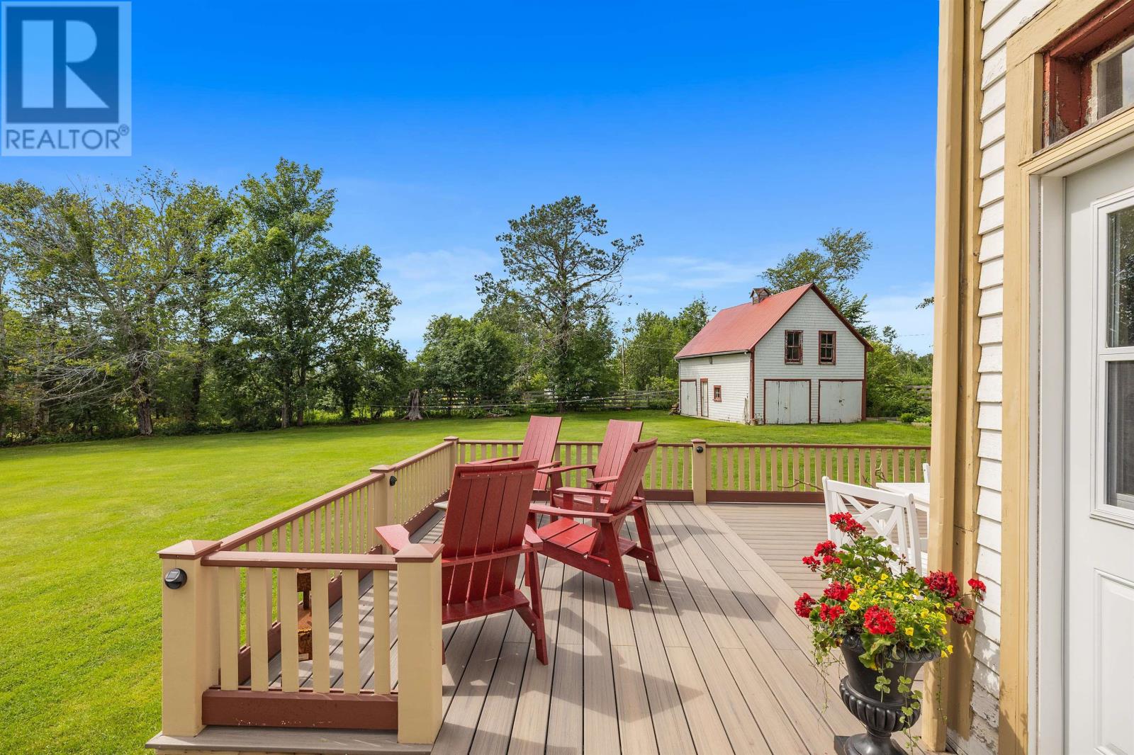 9 East Royalty Road, Georgetown, Prince Edward Island  C0A 1L0 - Photo 10 - 202418399