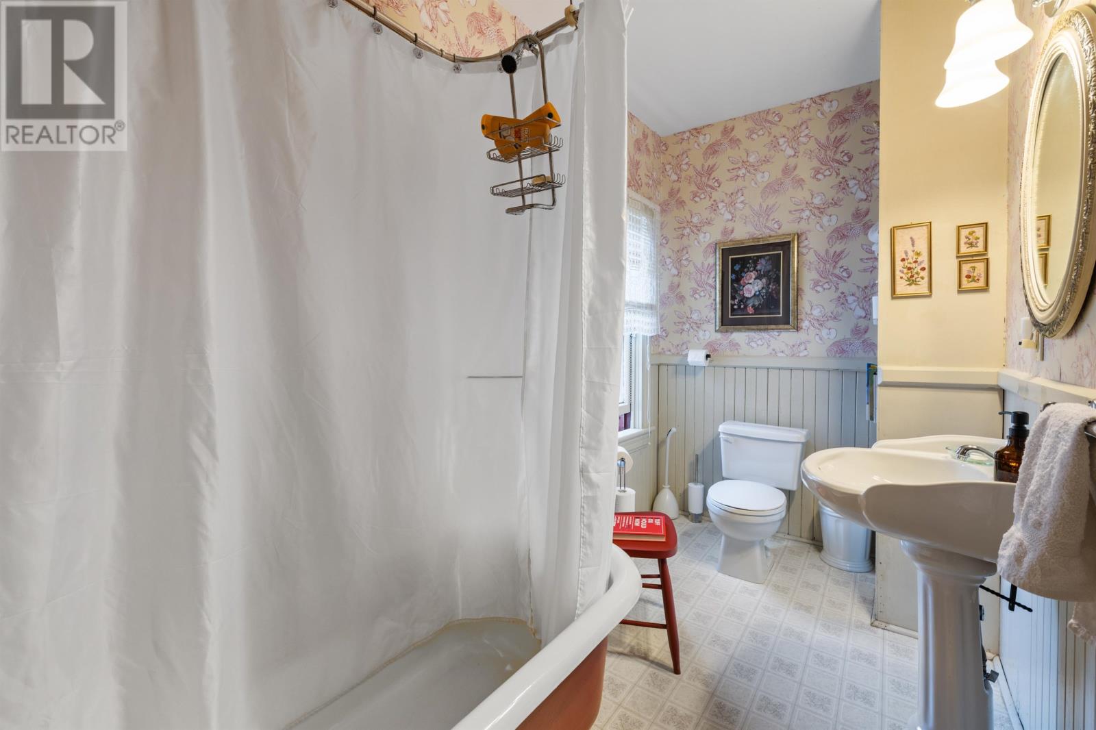 9 East Royalty Road, Georgetown, Prince Edward Island  C0A 1L0 - Photo 31 - 202418399