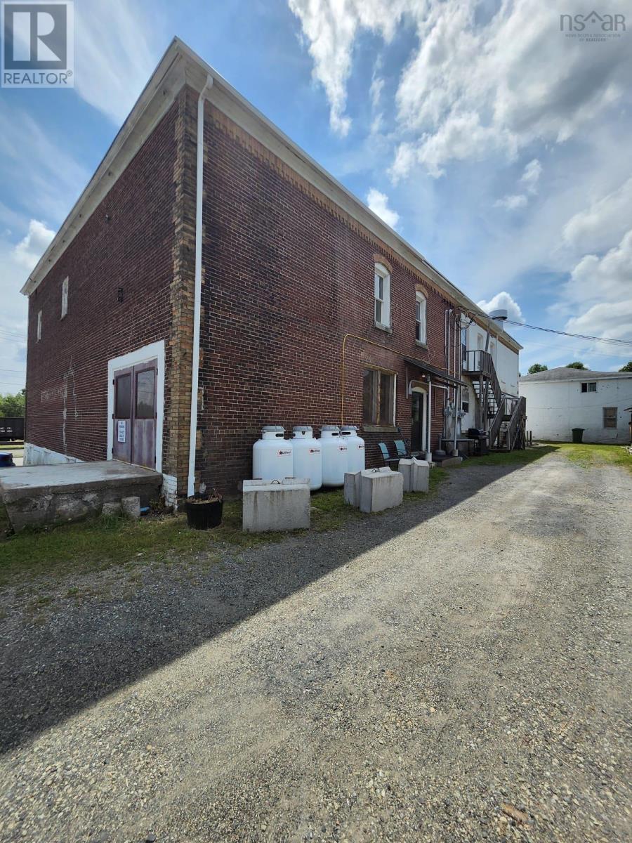 146 King Street, Stellarton, Nova Scotia  B0K 1S0 - Photo 2 - 202418355