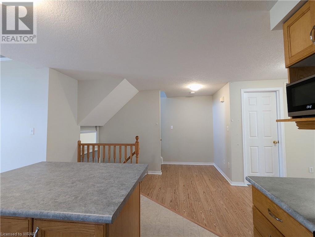 324 Mountain Laurel Crescent Unit# Upper, Kitchener, Ontario  N2E 4B7 - Photo 7 - 40627473