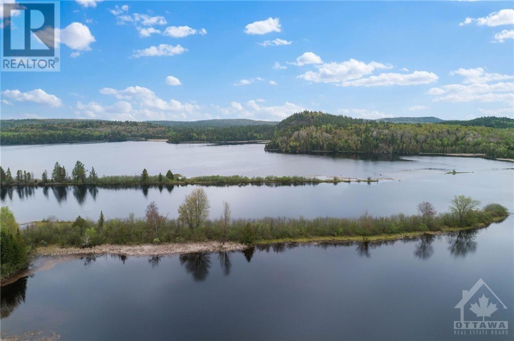 4634 Part 1 Matawatchan Road, Griffith, Ontario  K0J 2R0 - Photo 15 - 1405183