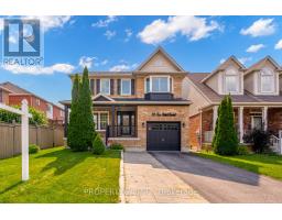 50 Ross Patrick Crescent, Newmarket, Ca