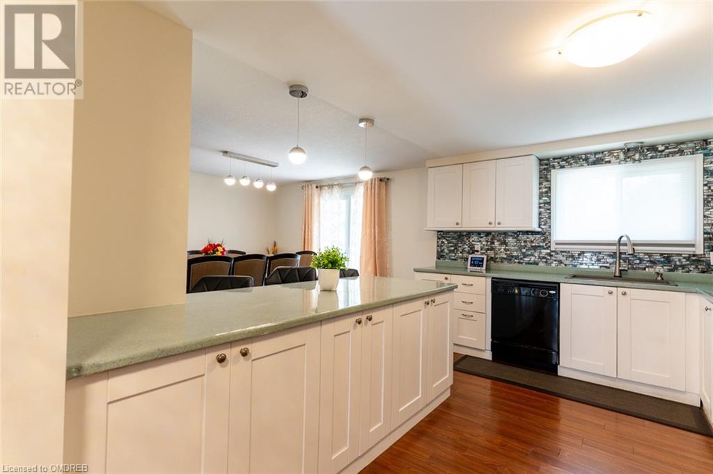48 Rochelle Drive, Guelph, Ontario  N1K 1L2 - Photo 16 - 40627501