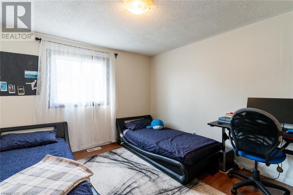 48 Rochelle Drive, Guelph, Ontario  N1K 1L2 - Photo 21 - 40627501