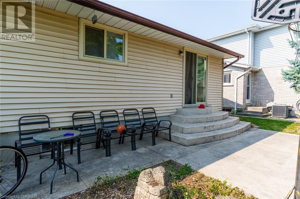 48 Rochelle Drive, Guelph, Ontario  N1K 1L2 - Photo 36 - 40627501