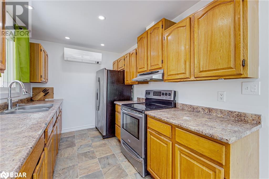 54 Homewood Avenue, Wasaga Beach, Ontario  L9Z 2M2 - Photo 14 - 40628252