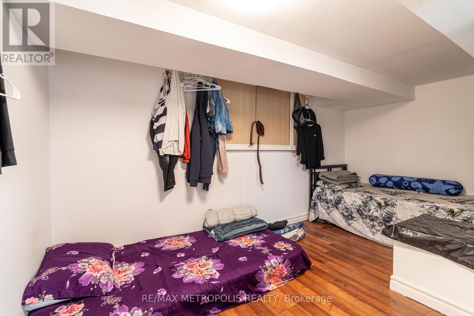 97 N Woodrow Boulevard, Toronto (Clairlea-Birchmount), Ontario  M1K 1W7 - Photo 18 - E9235365