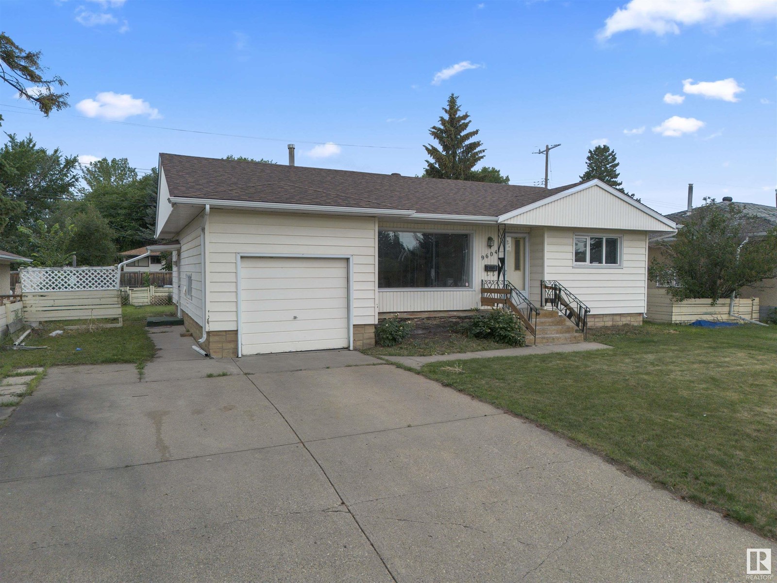 9604 75 ST NW, edmonton, Alberta