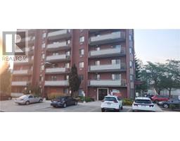 75 HUXLEY Street Unit# 402, london, Ontario