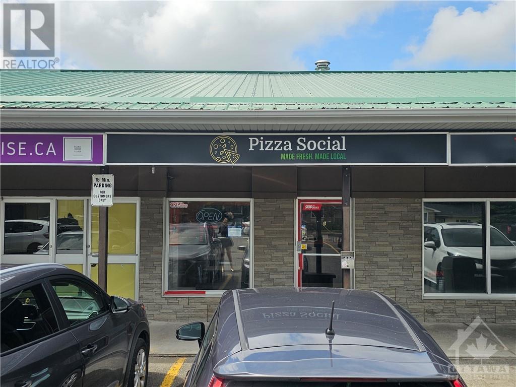1 Hobin Street Unit#5, Ottawa, Ontario  K2S 1C3 - Photo 1 - 1404771
