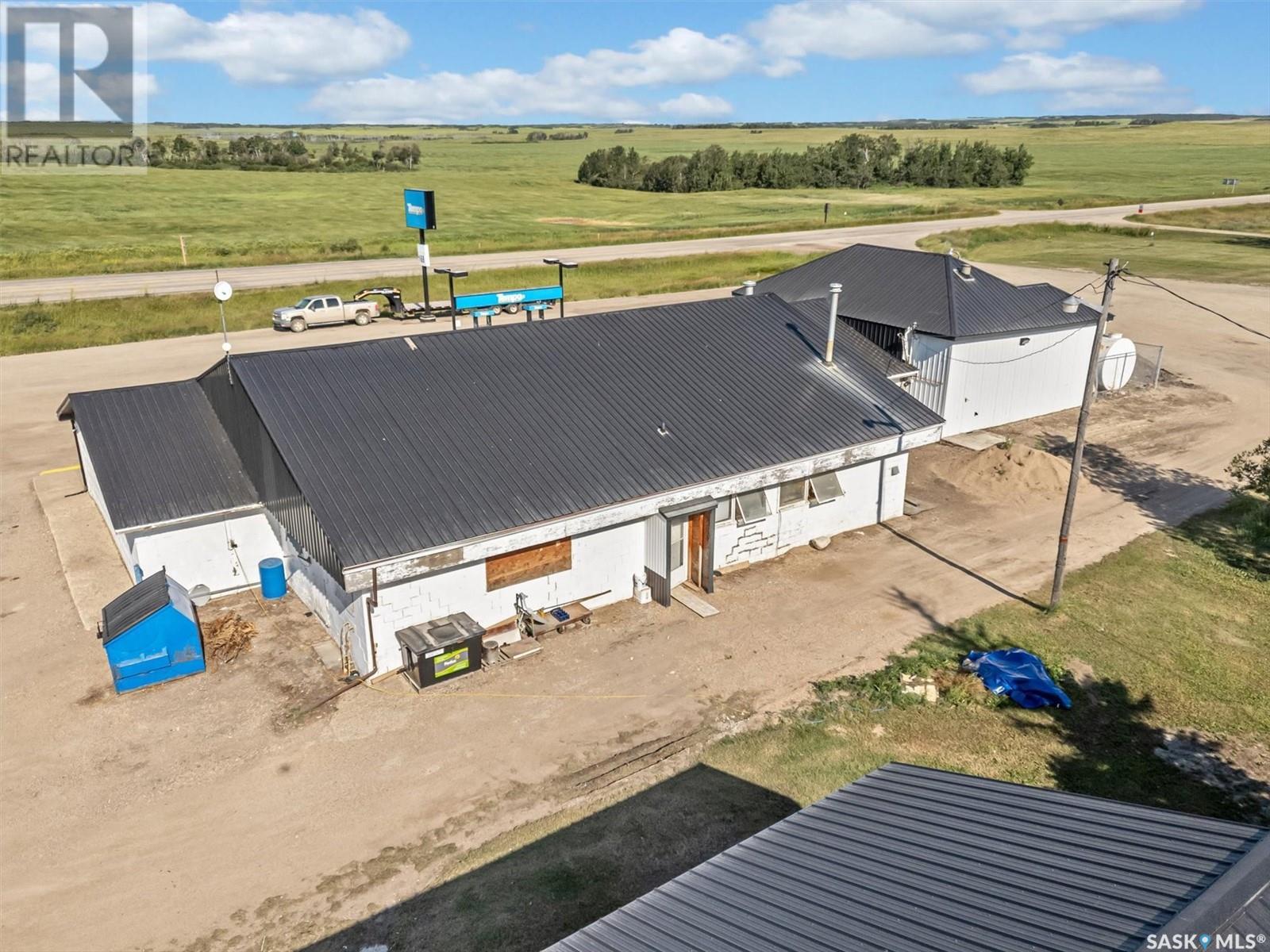 The Jct. 2 & 5, Meacham, Saskatchewan  S0K 2V0 - Photo 5 - SK978144