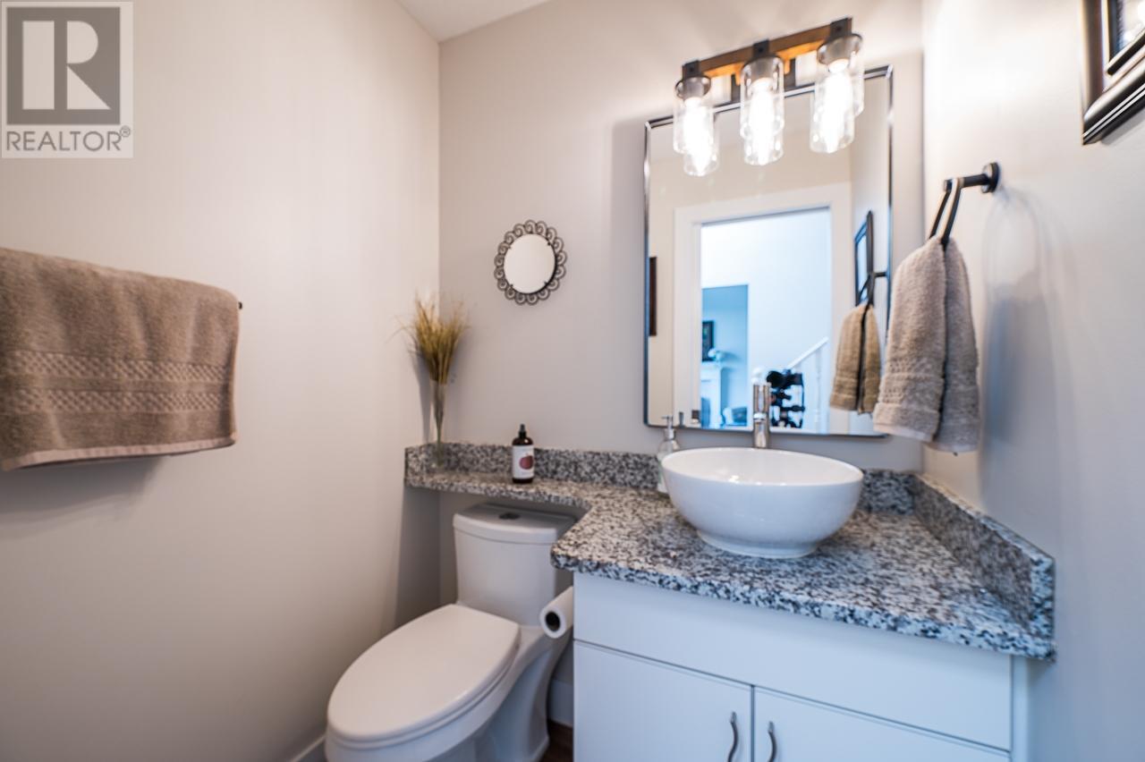 927 Heatherton Crt, Kamloops, British Columbia   - Photo 11 - 180127