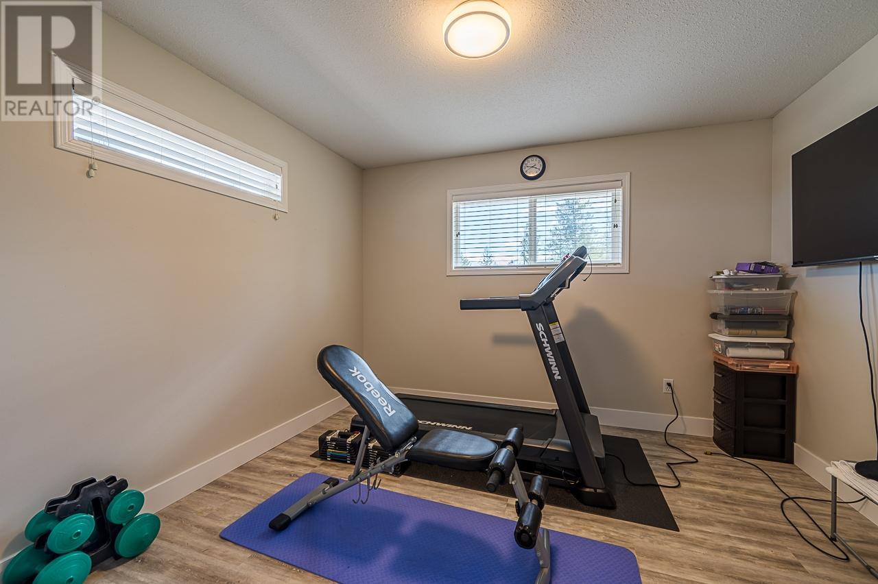 927 Heatherton Crt, Kamloops, British Columbia   - Photo 21 - 180127