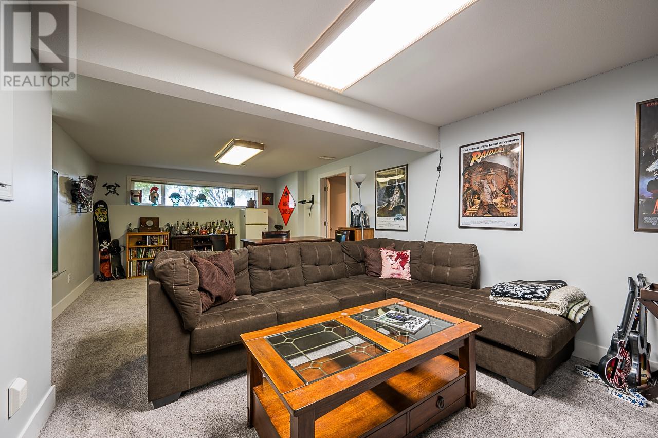 927 Heatherton Crt, Kamloops, British Columbia   - Photo 27 - 180127