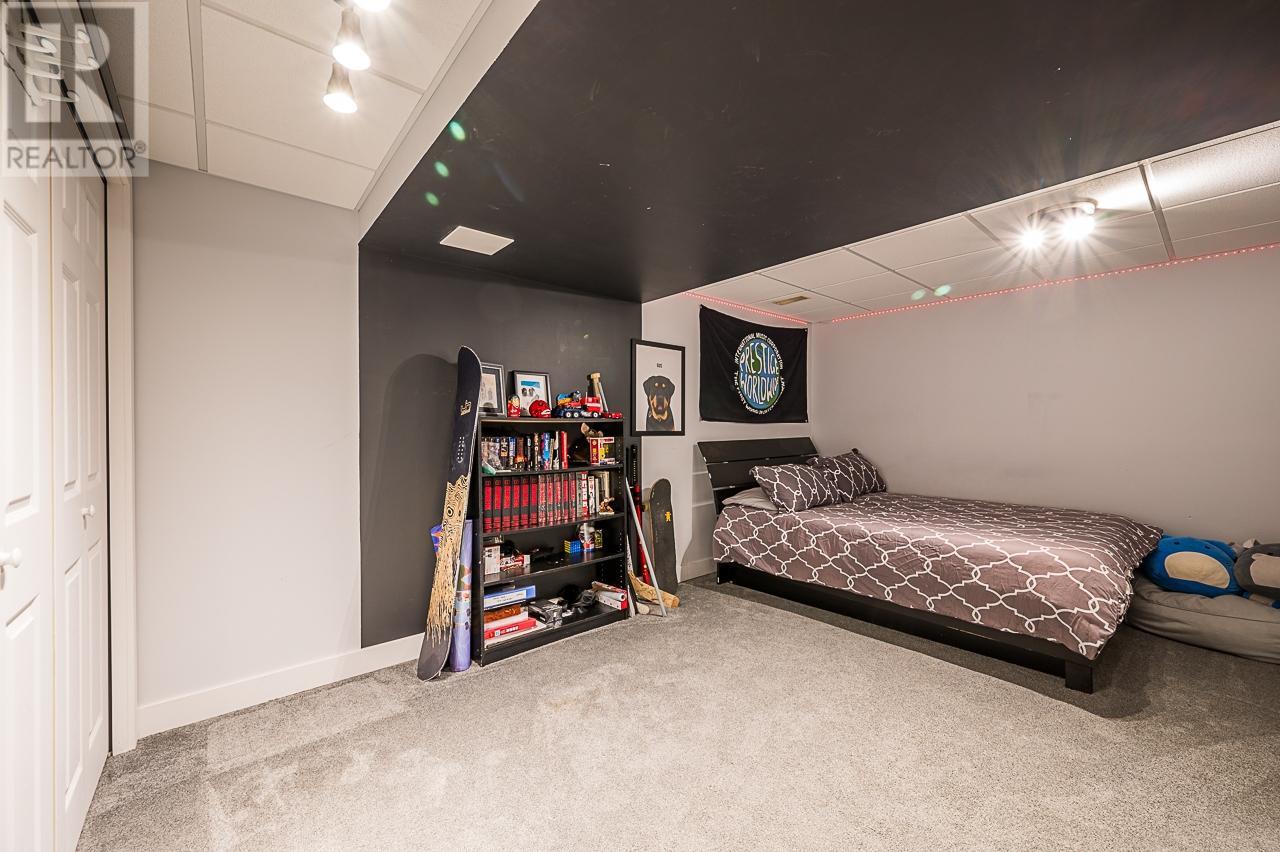 927 Heatherton Crt, Kamloops, British Columbia   - Photo 30 - 180127