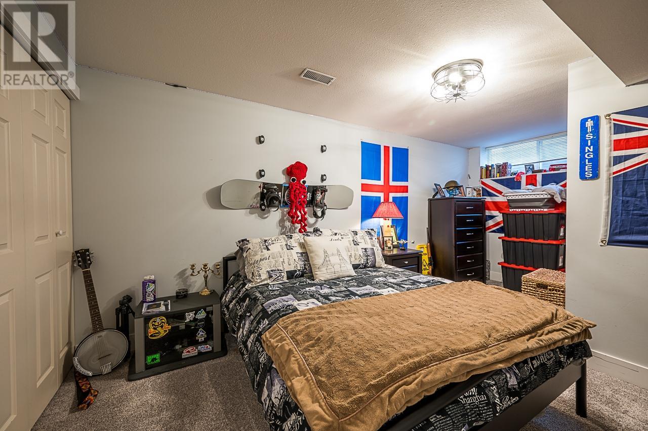 927 Heatherton Crt, Kamloops, British Columbia   - Photo 31 - 180127