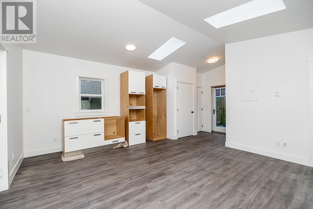 5225 Woodsworth Street, Burnaby, British Columbia  V5G 1S5 - Photo 36 - R2911245